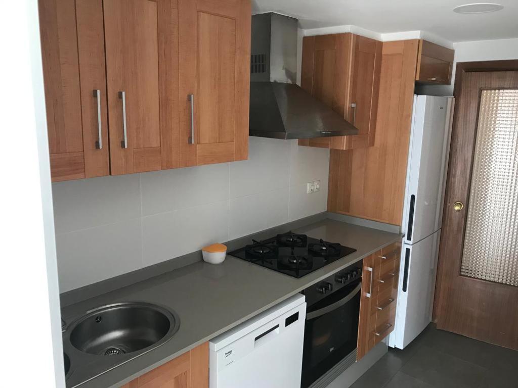 Apartamento En Complejo Residencial Con Piscina Y Garaje Frente Al Mar Valencia Luaran gambar